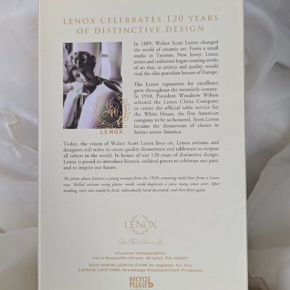 Lenox 120th Anniversary Christmas ornament 2009 - Picture 3 of 5